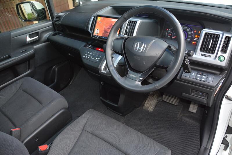 HONDA STEPWAGON