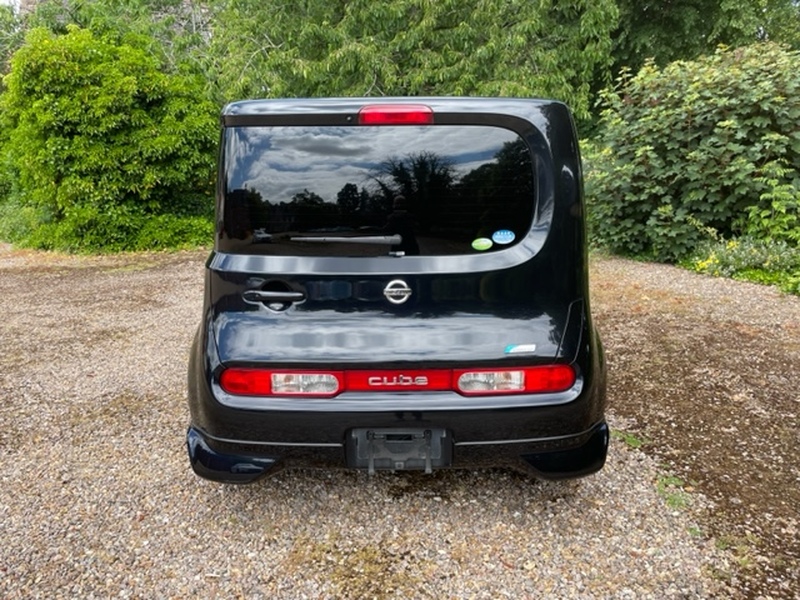 NISSAN CUBE